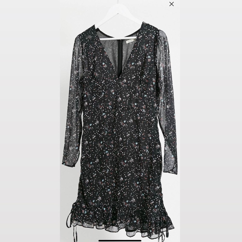 The East Order Floral Dress — New without tags